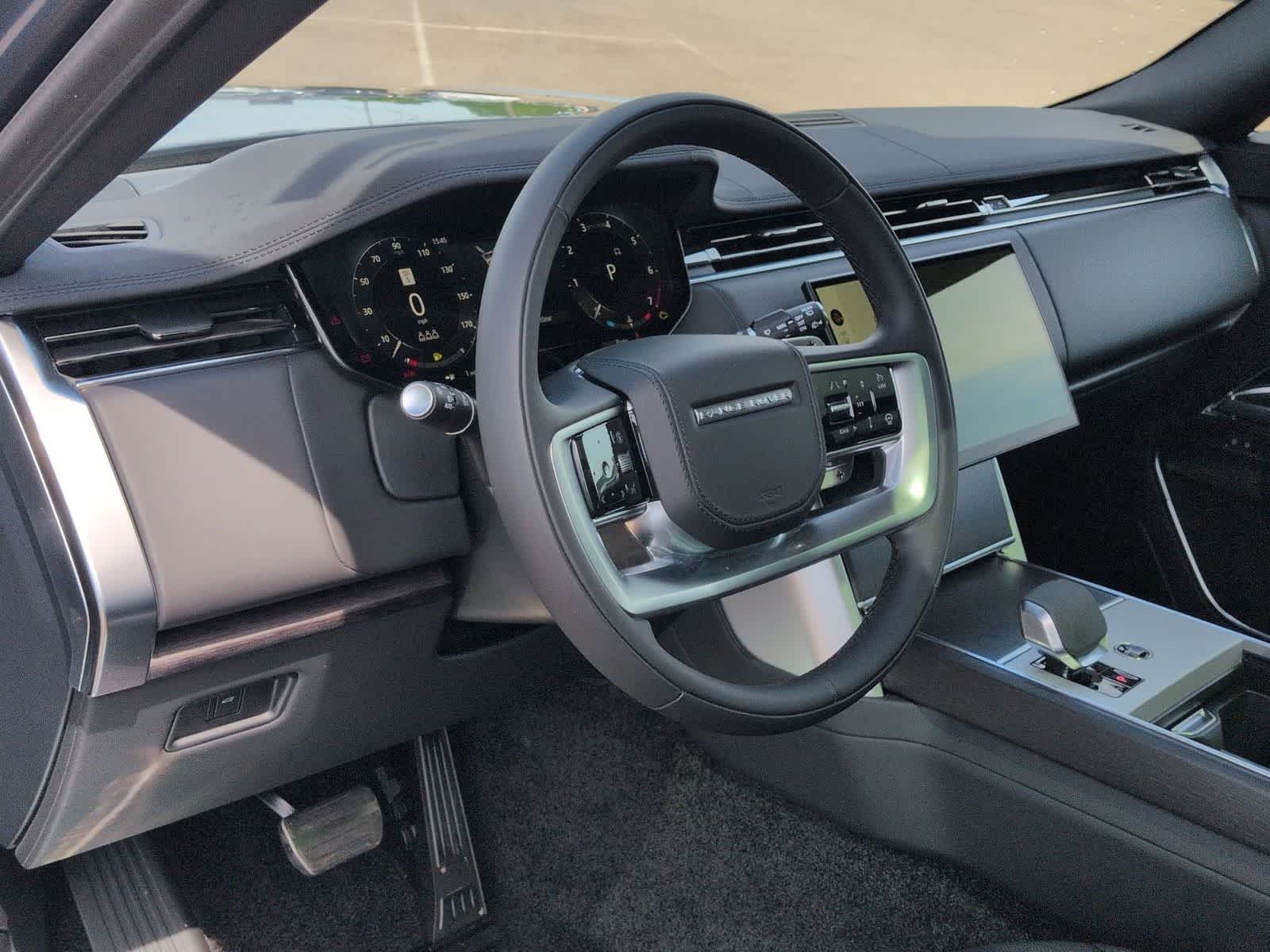 Thumbnail: 2026 Land Rover Range Rover - 2