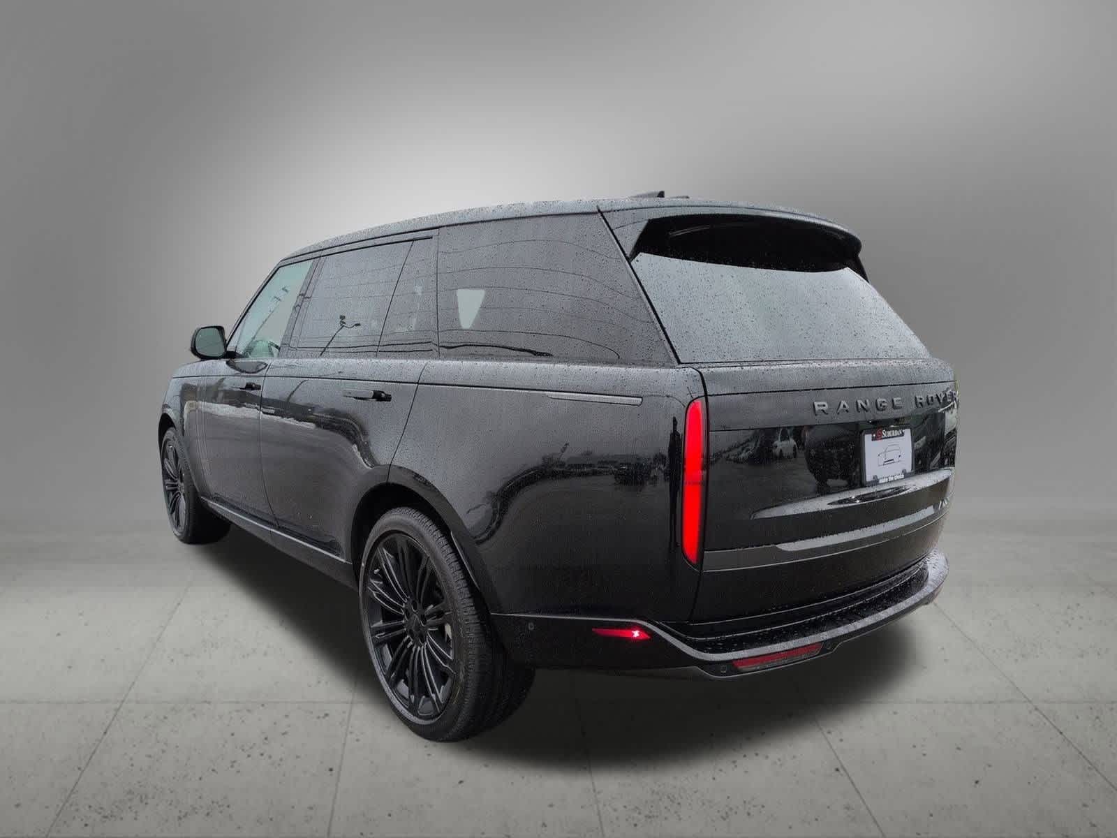 Thumbnail: 2026 Land Rover Range Rover - 4