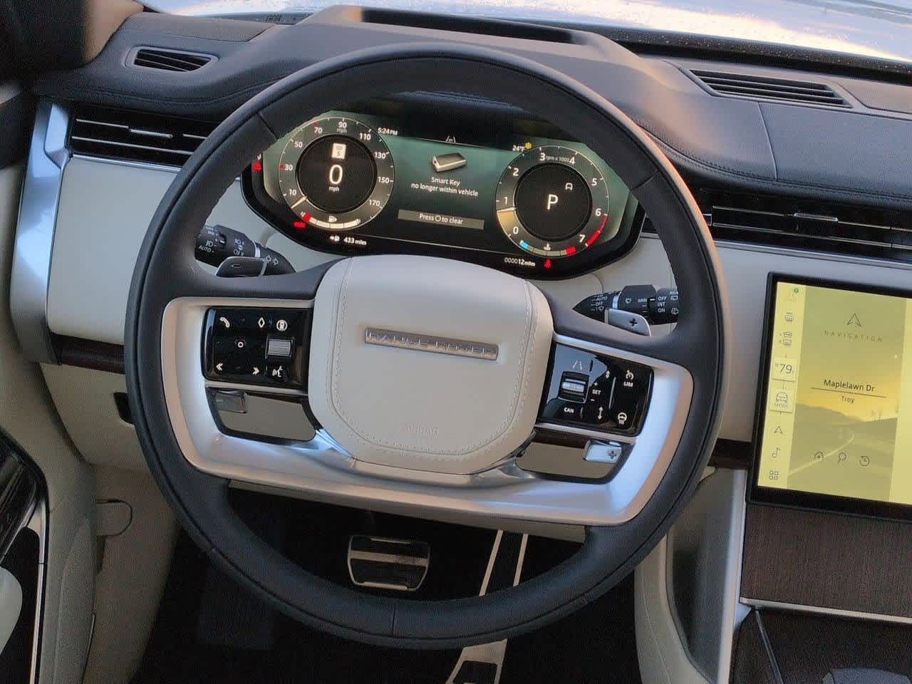 Thumbnail: 2026 Land Rover Range Rover - 23