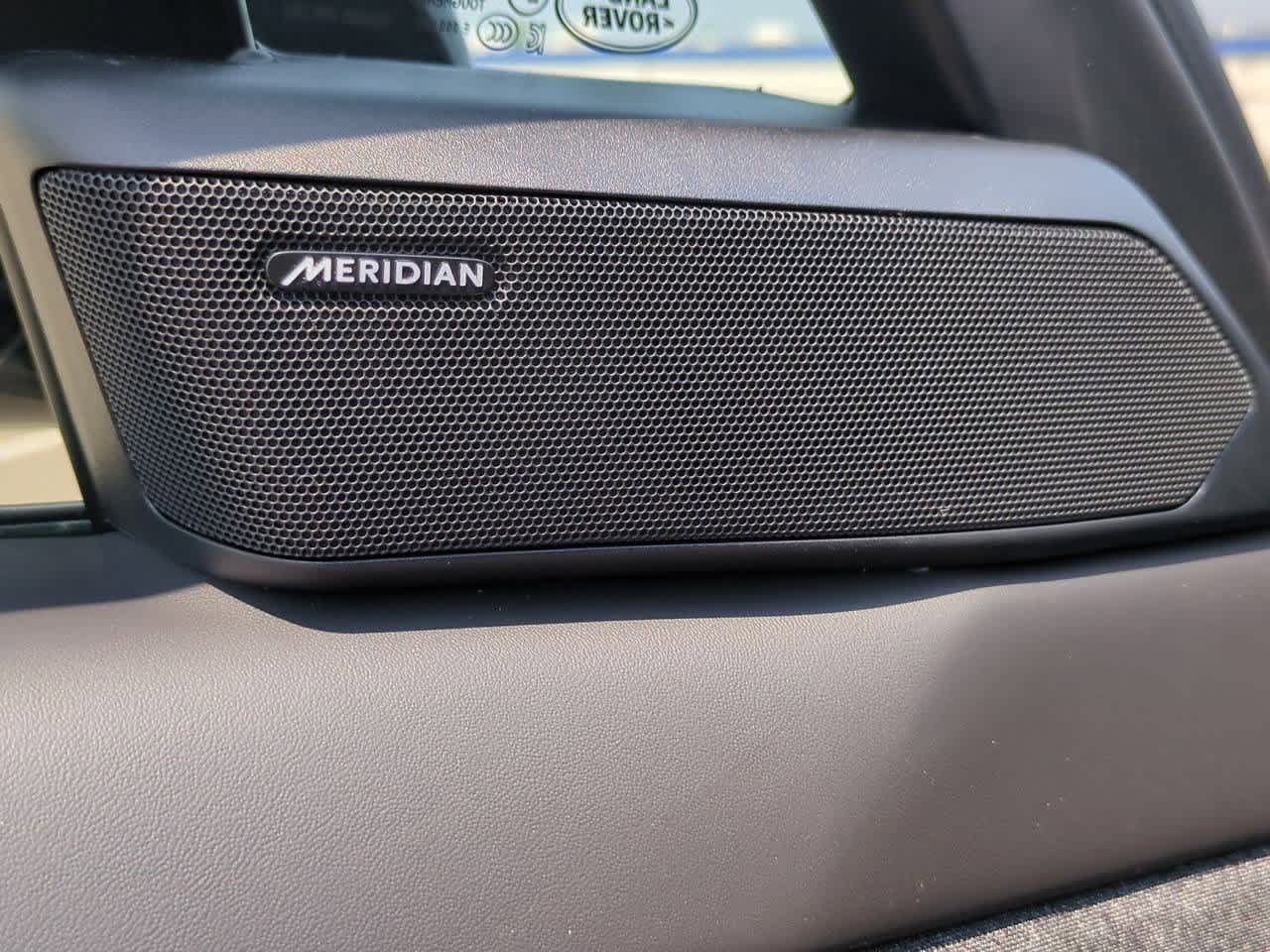 Thumbnail: 2025 Land Rover Range Rover Sport - 30