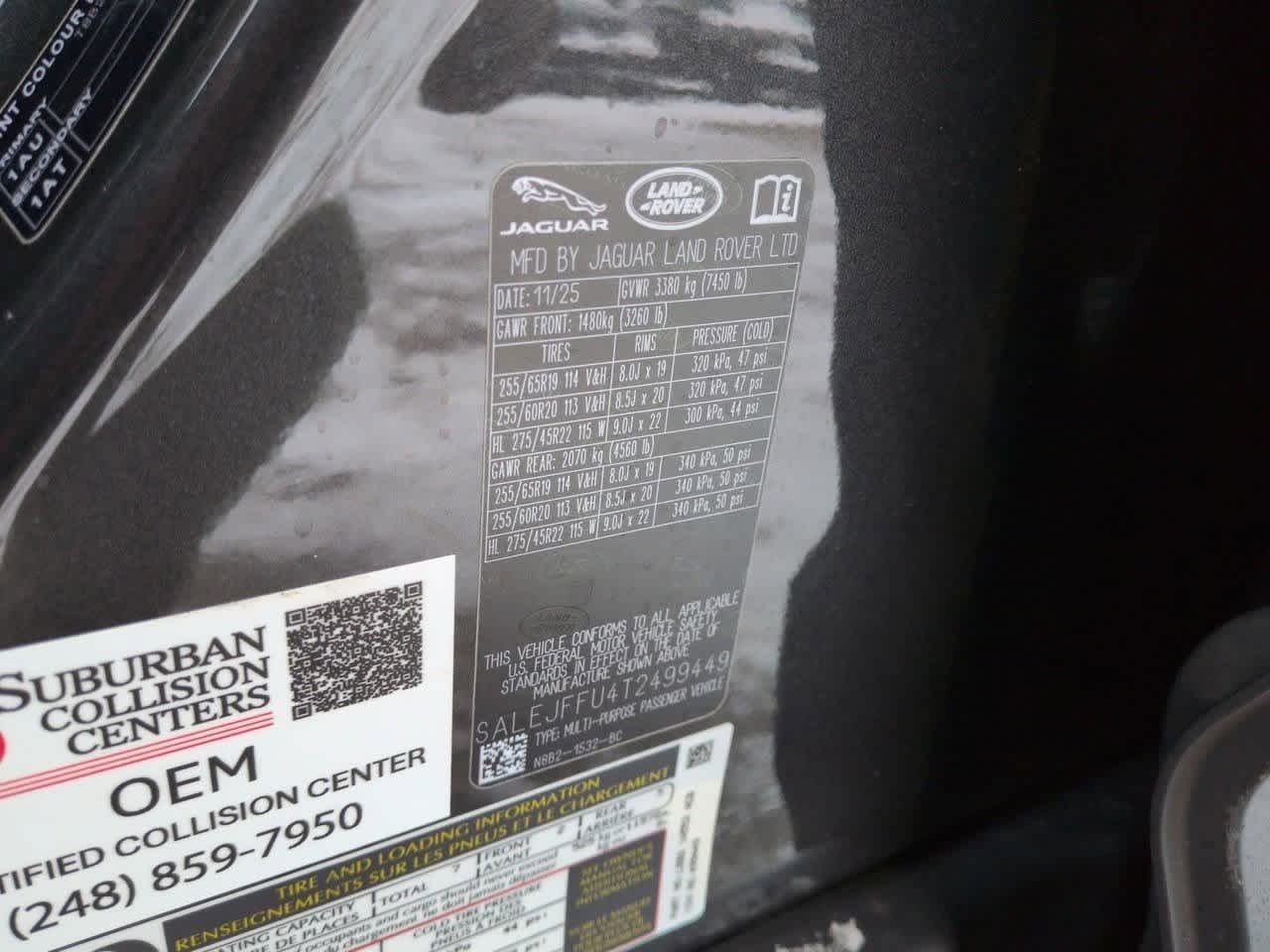 Thumbnail: 2025 Land Rover Defender - 39