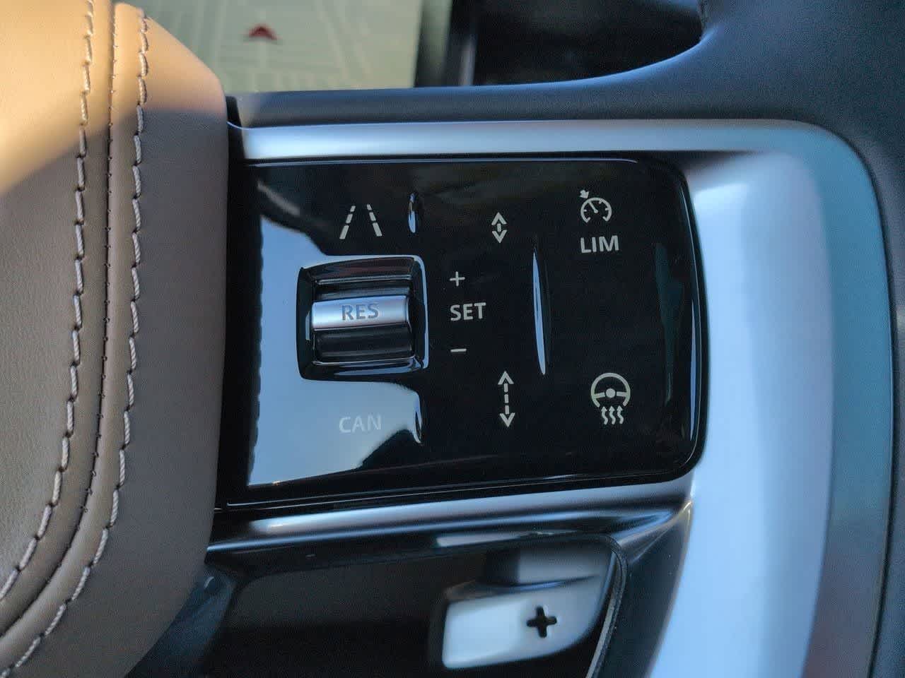 Thumbnail: 2026 Land Rover Range Rover - 27