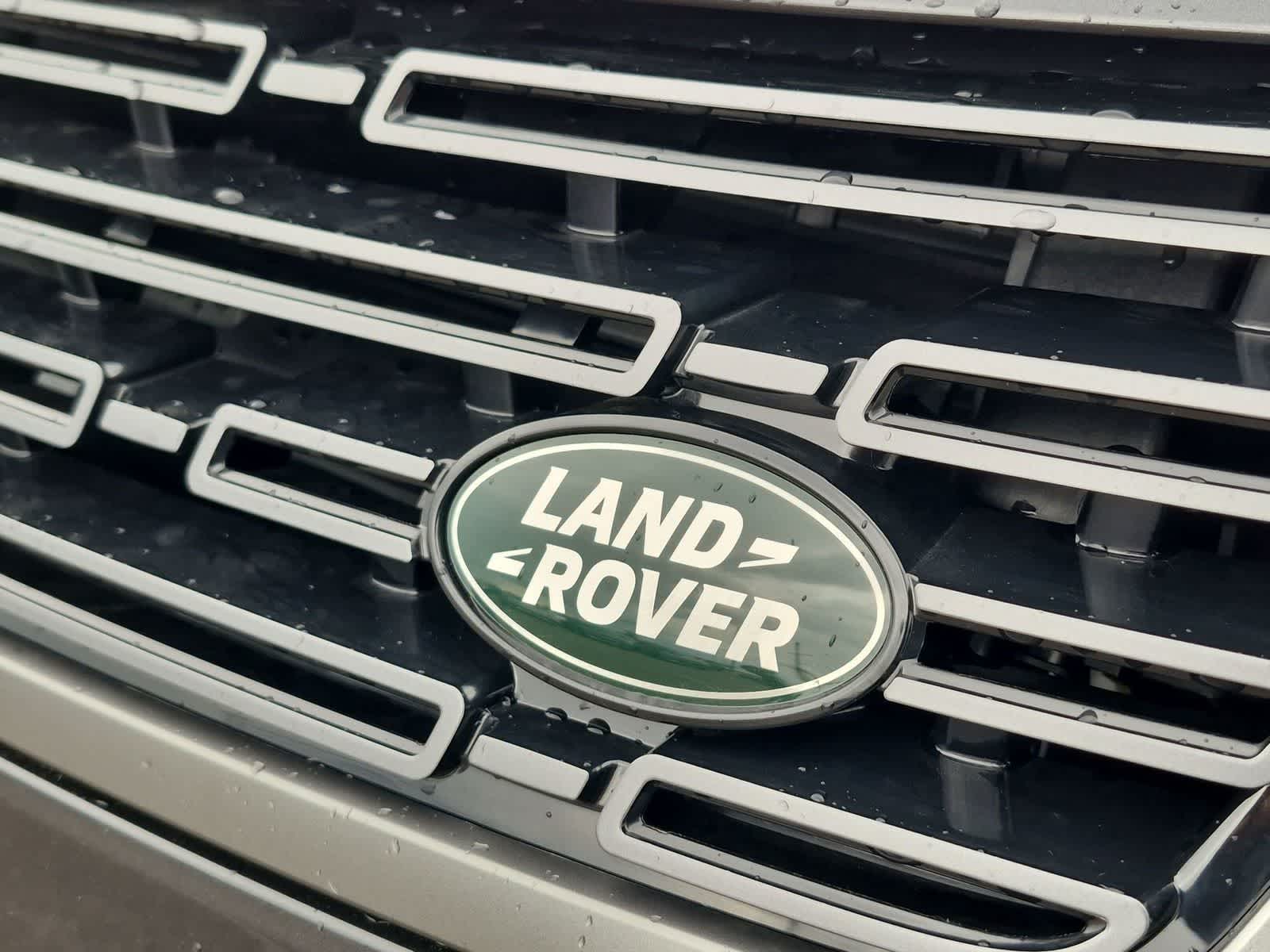 Thumbnail: 2026 Land Rover Range Rover Sport - 11