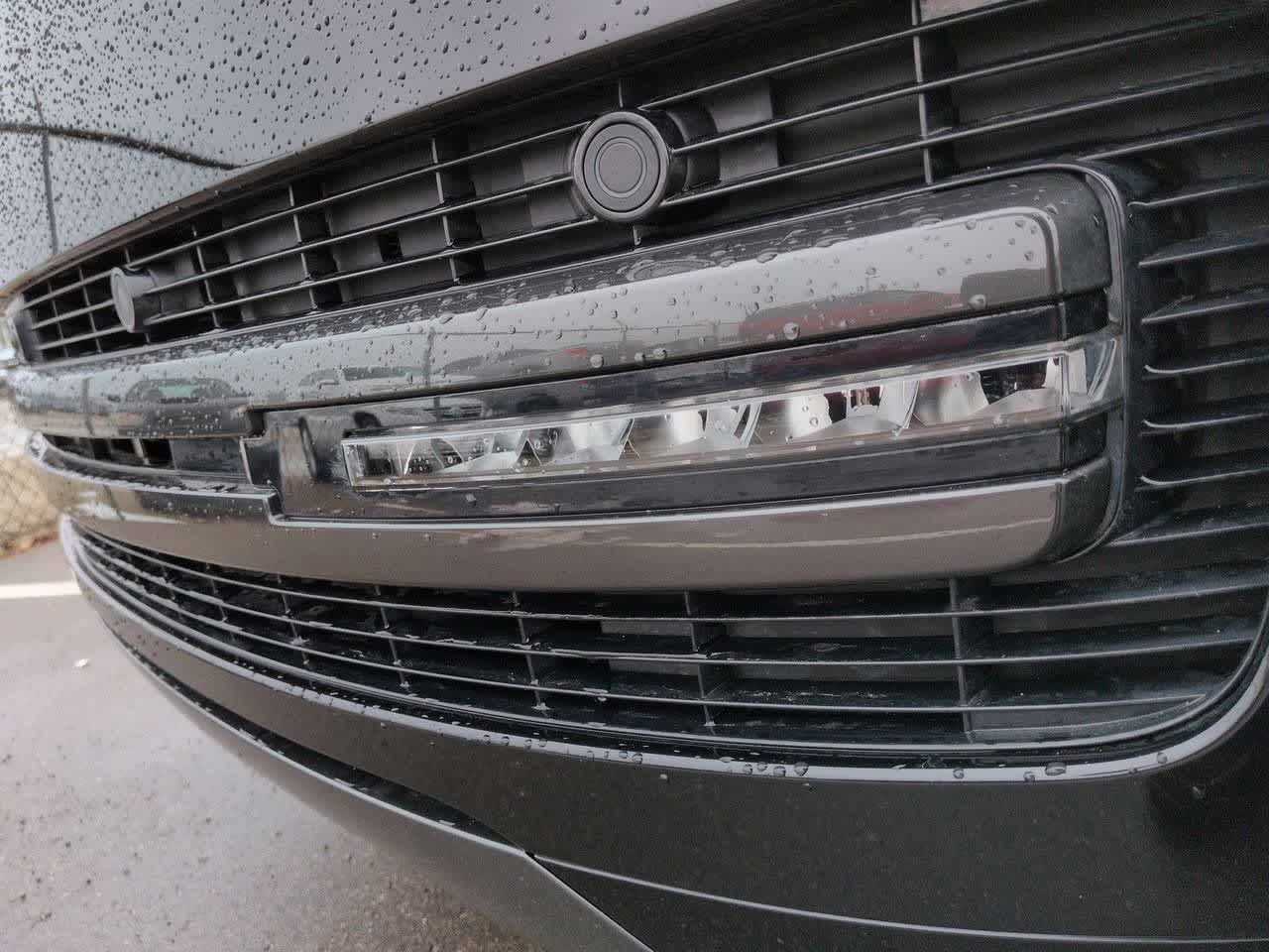 Thumbnail: 2026 Land Rover Range Rover - 10
