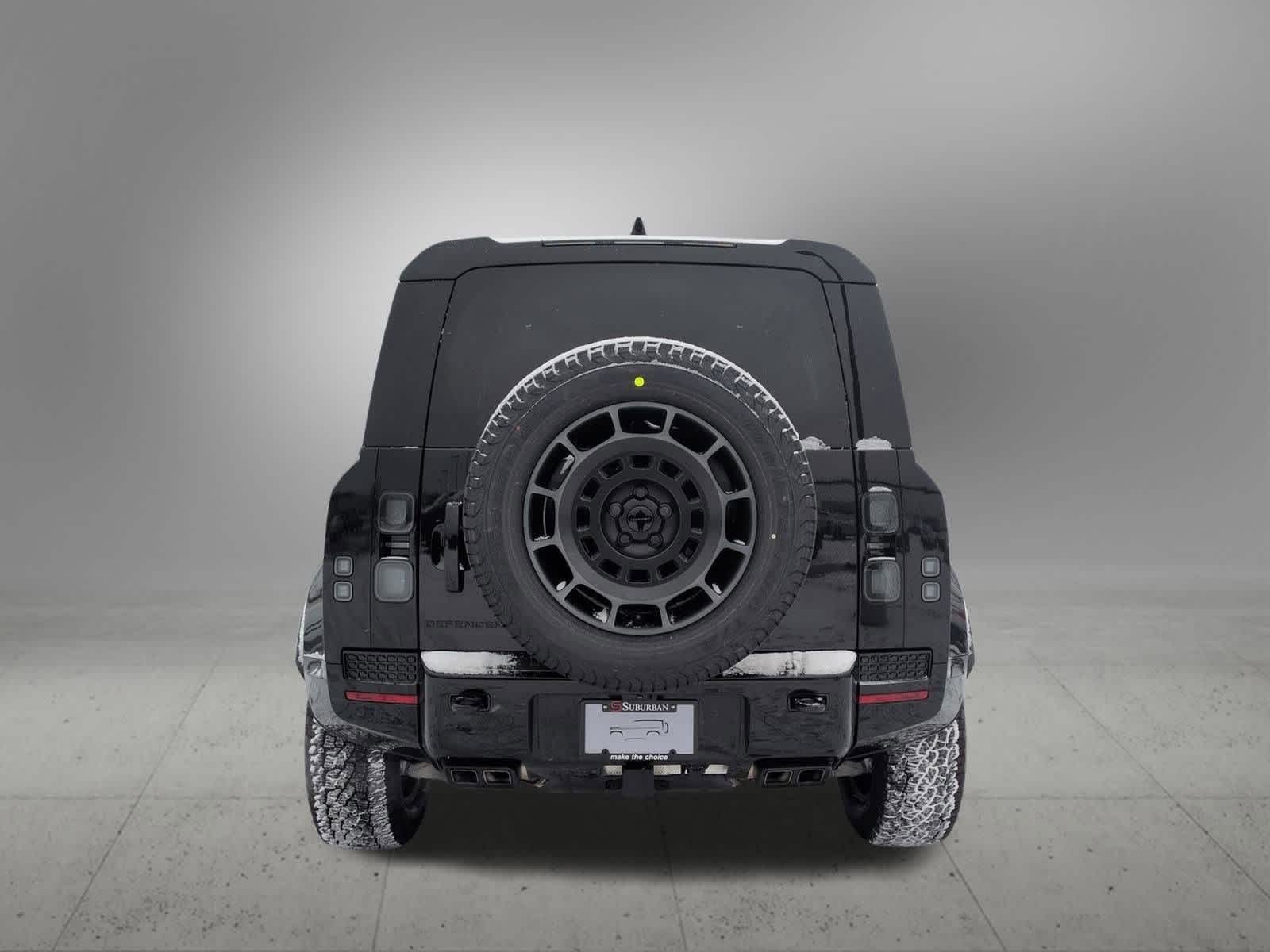 Thumbnail: 2025 Land Rover Defender - 5