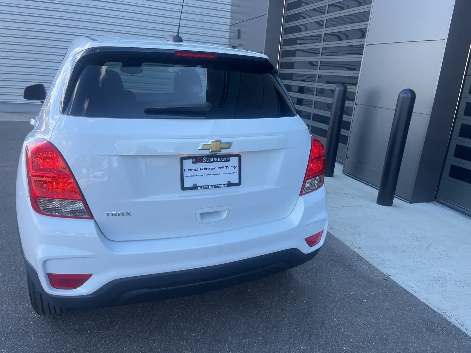 2020 Chevrolet Trax LS photo 4