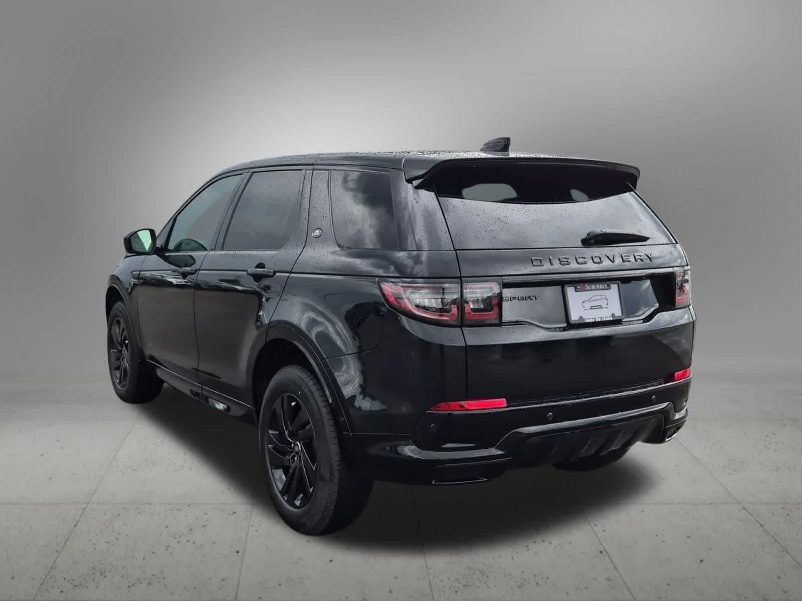 Thumbnail: 2026 Land Rover Discovery Sport - 4
