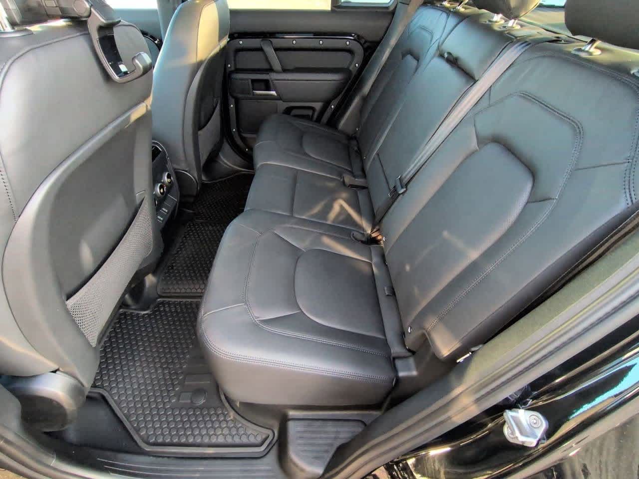 Thumbnail: 2026 Land Rover Defender - 20