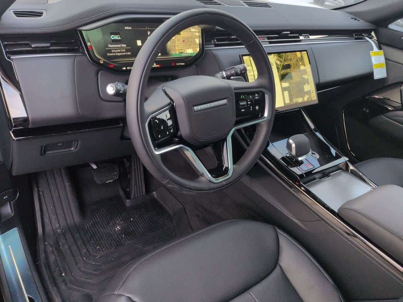 Thumbnail: 2025 Land Rover Range Rover Sport - 2