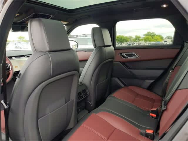 2025 Land Rover Range Rover Velar Dynamic SE 15