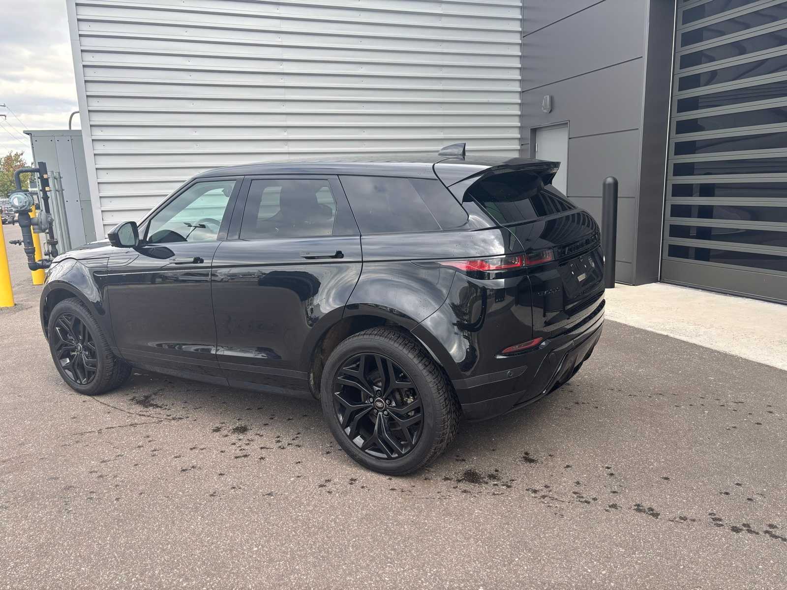 2023 Land Rover Range Rover Evoque S photo 4