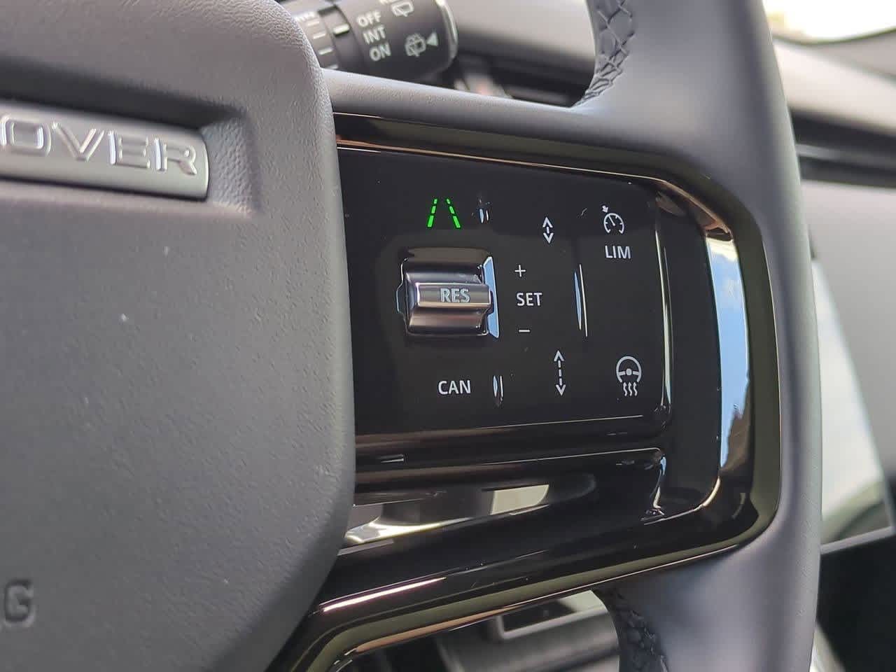 Thumbnail: 2025 Land Rover Range Rover Evoque - 26