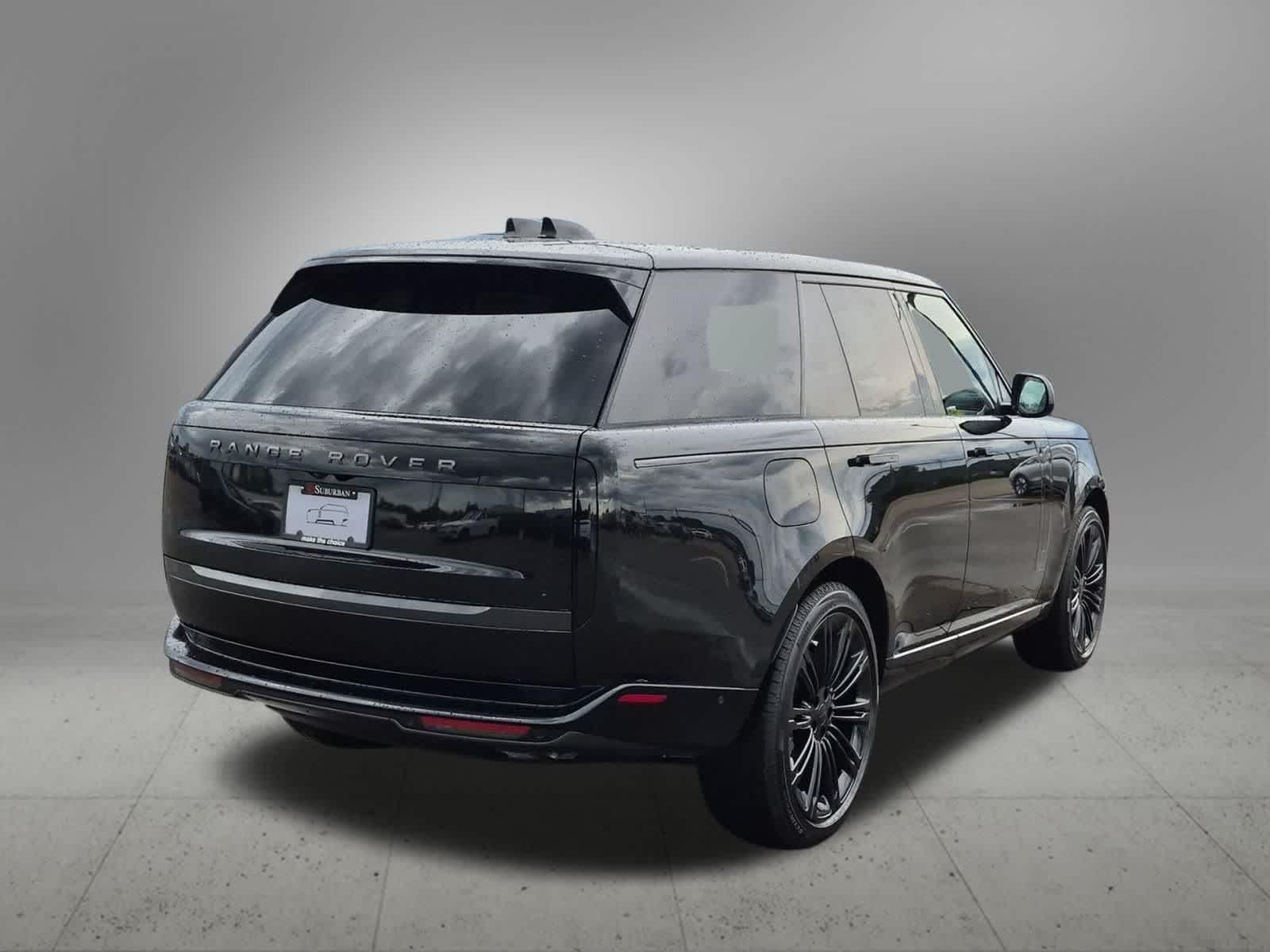 Thumbnail: 2026 Land Rover Range Rover - 6