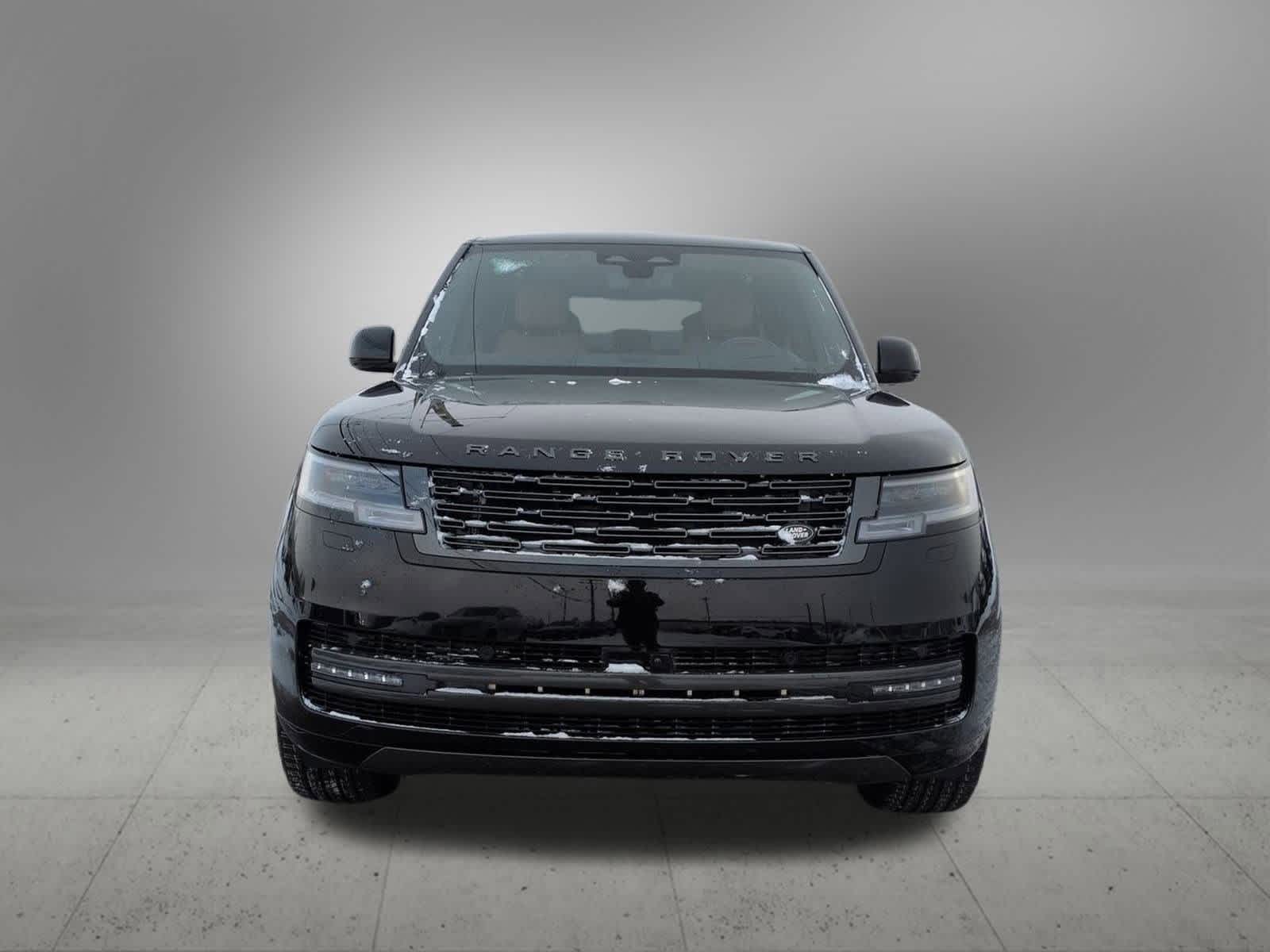 Thumbnail: 2026 Land Rover Range Rover - 9