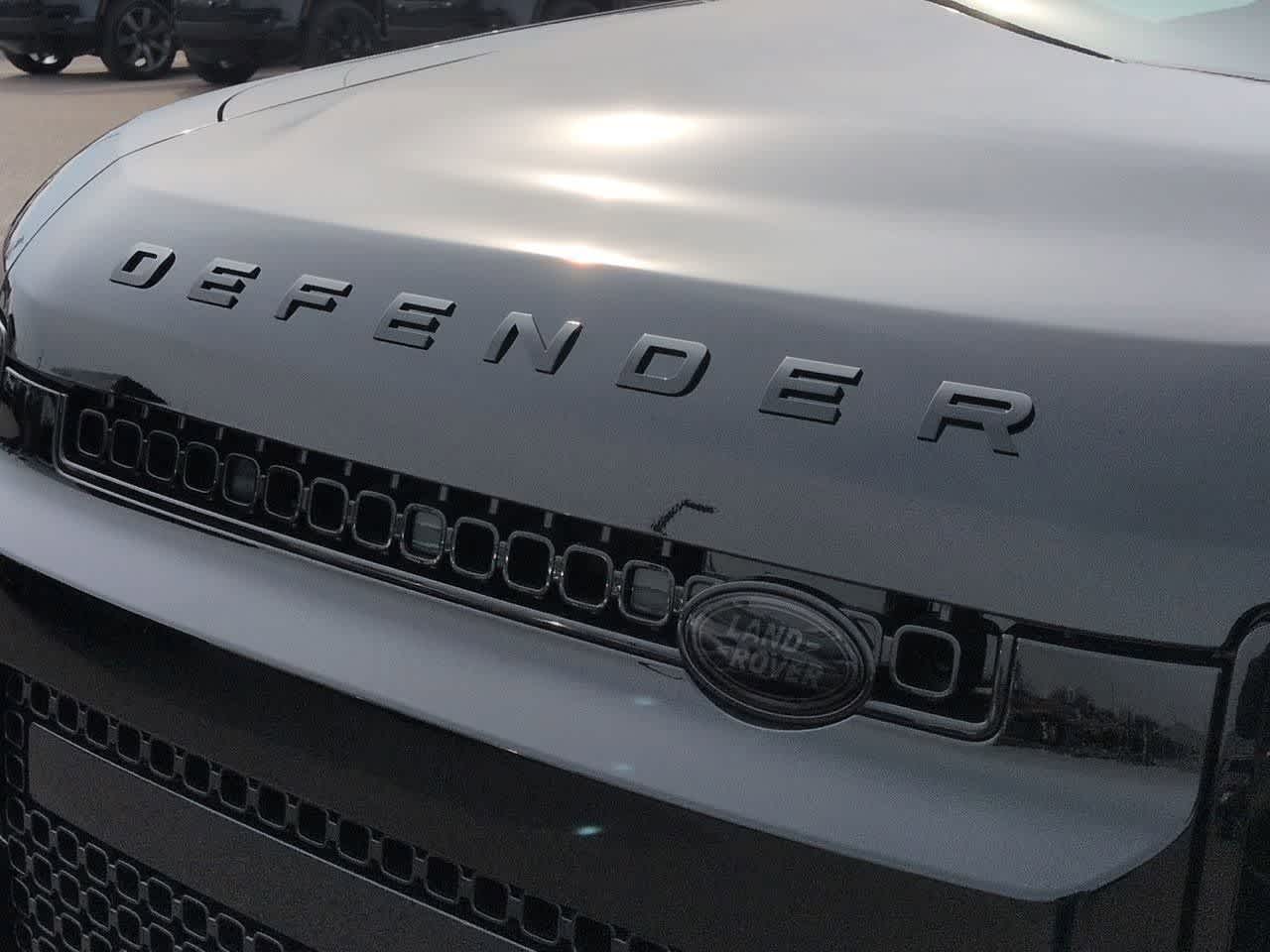 Thumbnail: 2026 Land Rover Defender - 12