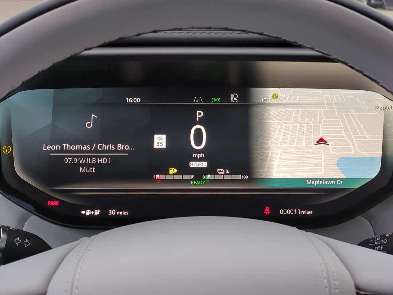 Thumbnail: 2025 Land Rover Range Rover Sport - 32