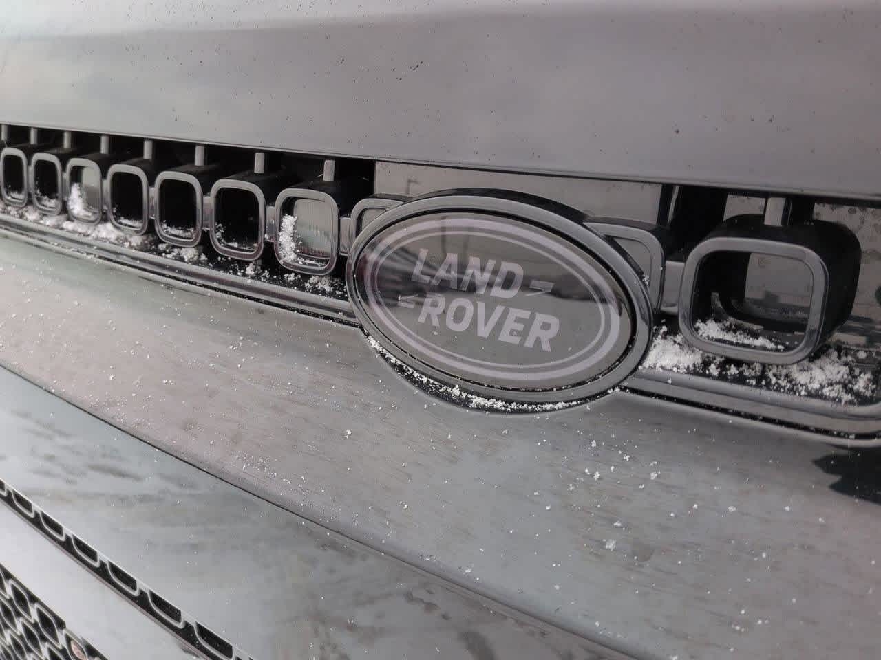 Thumbnail: 2025 Land Rover Defender - 11