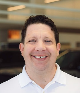 Staff member Mike Golembiewski from ID_a89e2edbf887
