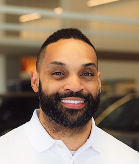 Staff member Maurice McQueen from ID_afb3ef71d671