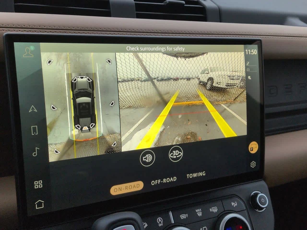 Thumbnail: 2025 Land Rover Defender - 31