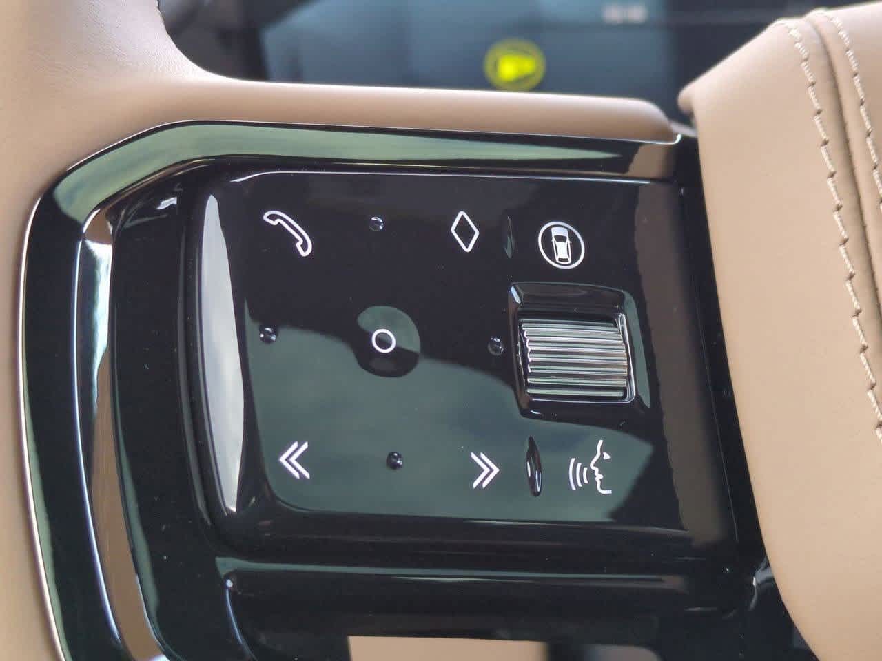 Thumbnail: 2026 Land Rover Range Rover Sport - 25