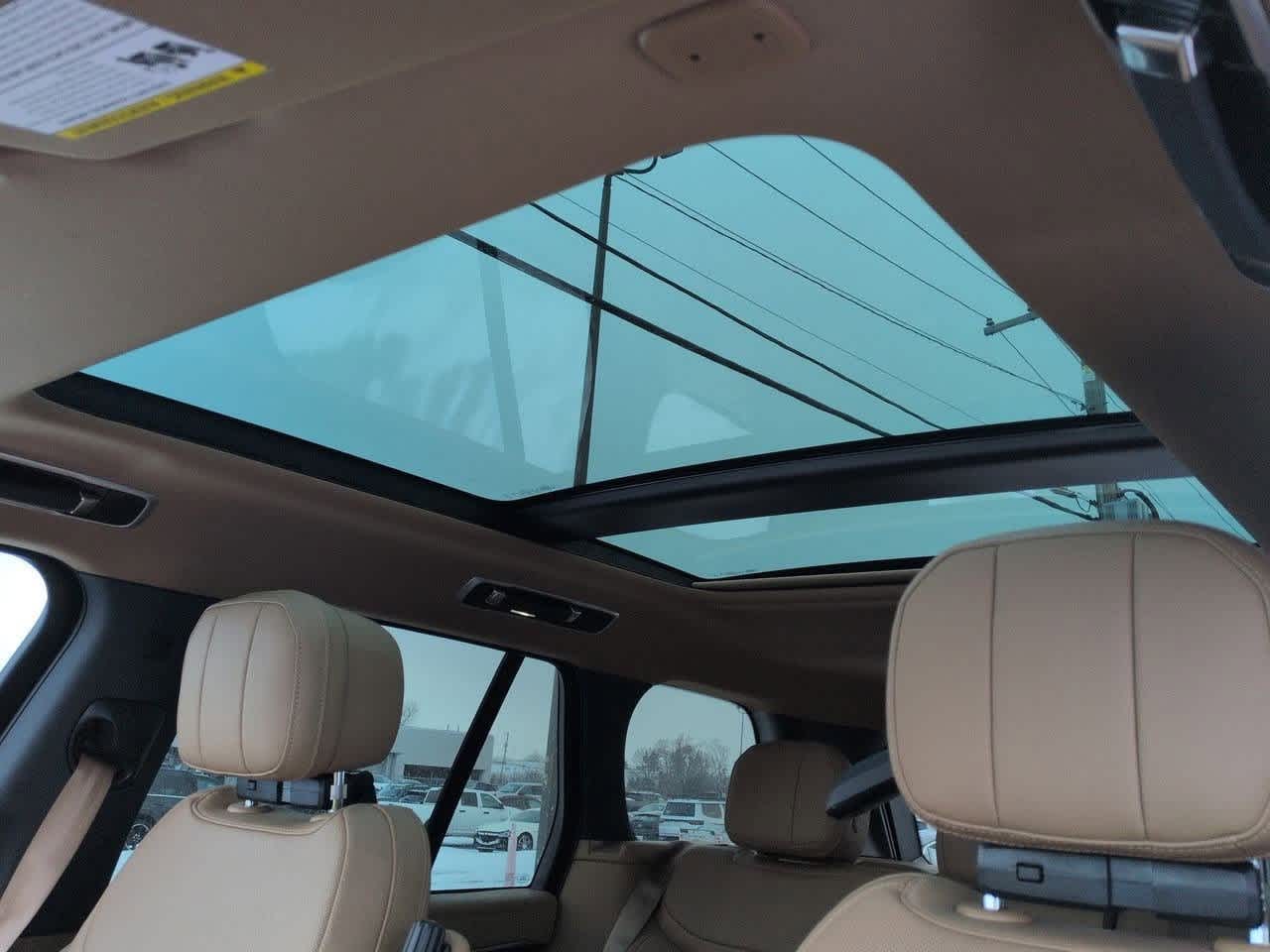 Thumbnail: 2026 Land Rover Range Rover - 19