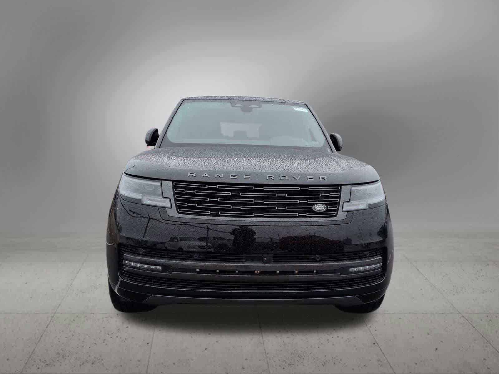 Thumbnail: 2026 Land Rover Range Rover - 9