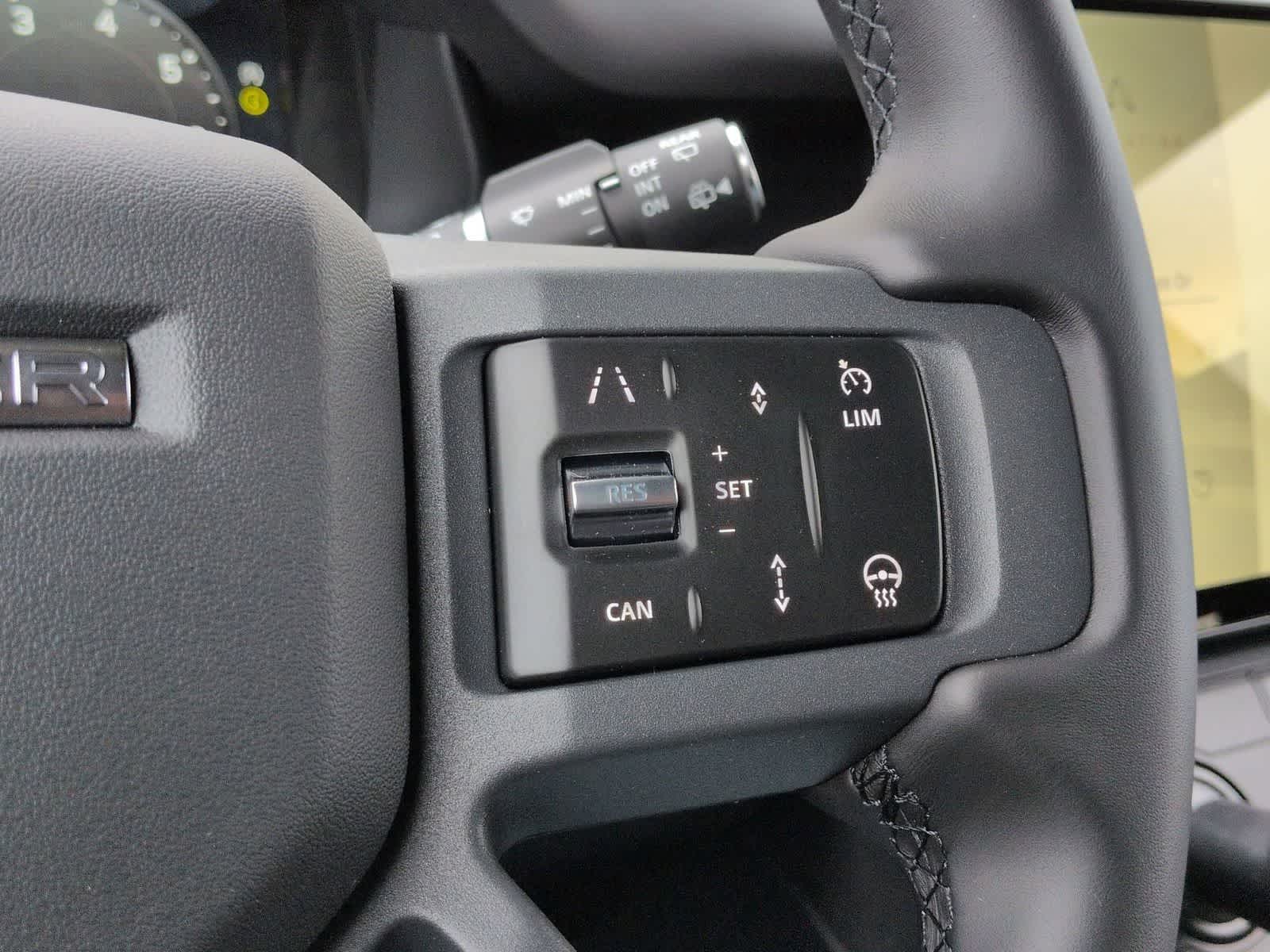 Thumbnail: 2026 Land Rover Defender - 25