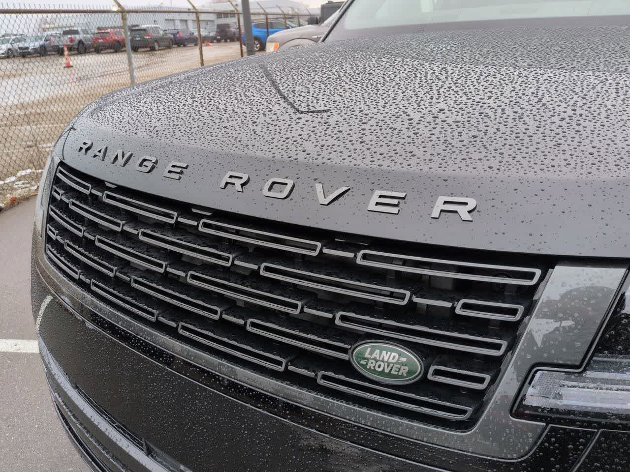 Thumbnail: 2026 Land Rover Range Rover - 12