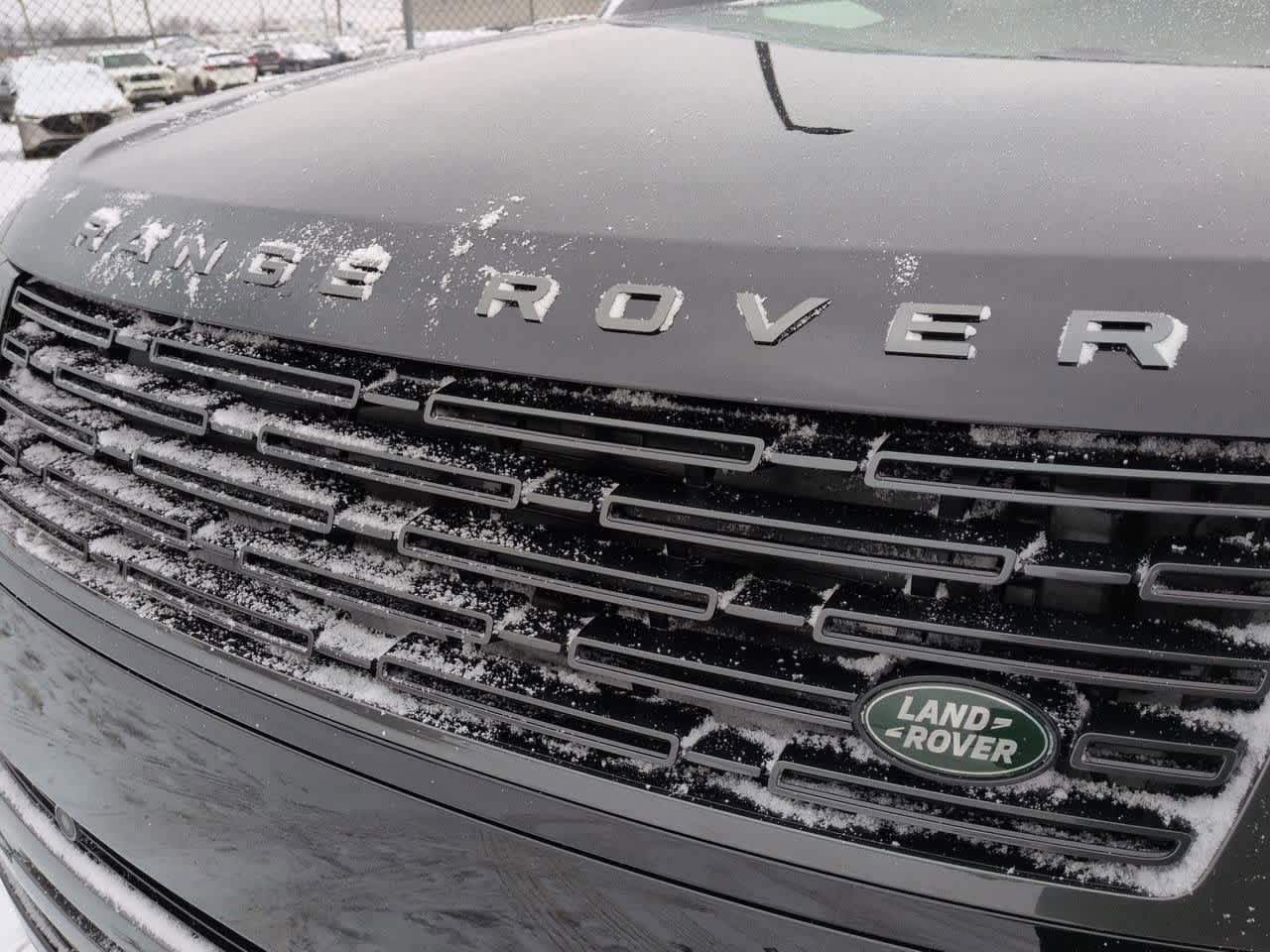 Thumbnail: 2026 Land Rover Range Rover - 12