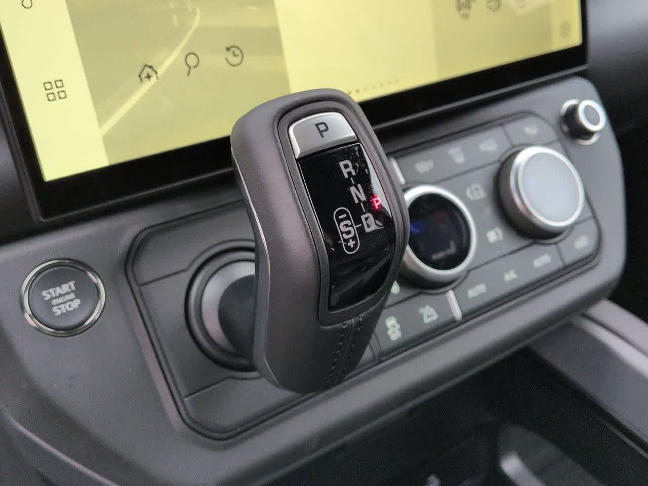 Thumbnail: 2026 Land Rover Defender - 34