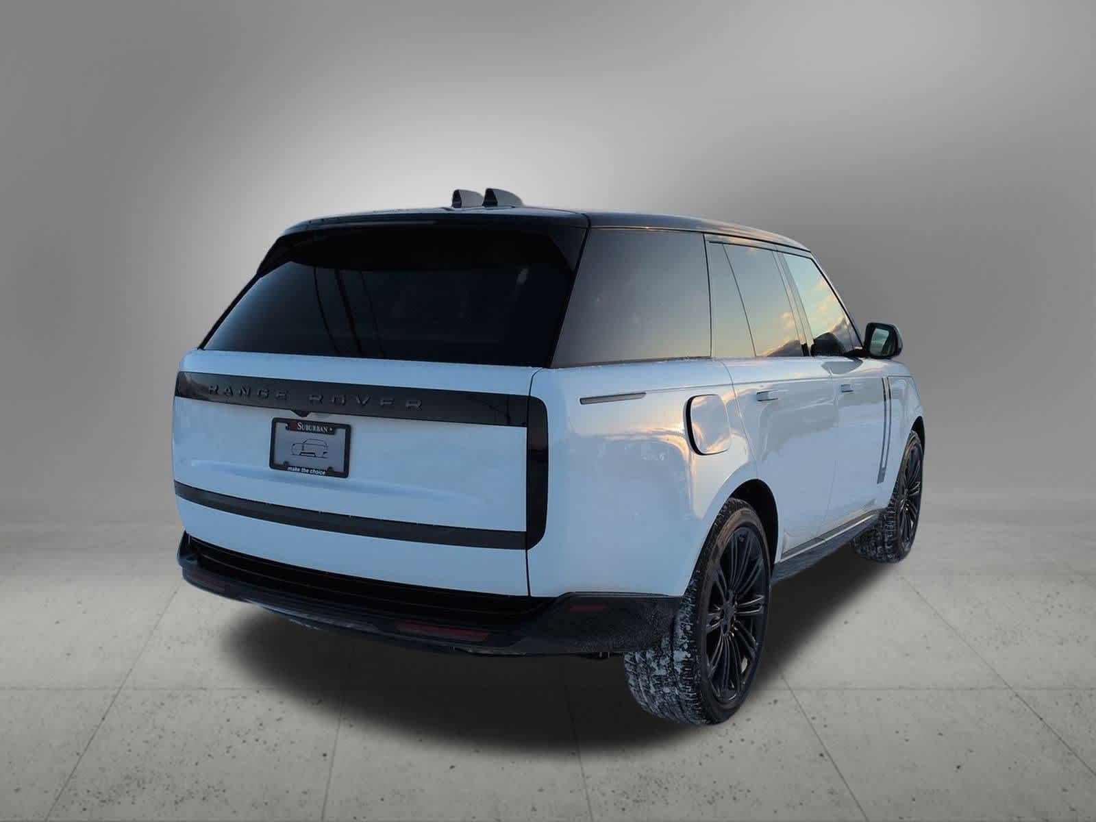 Thumbnail: 2026 Land Rover Range Rover - 6