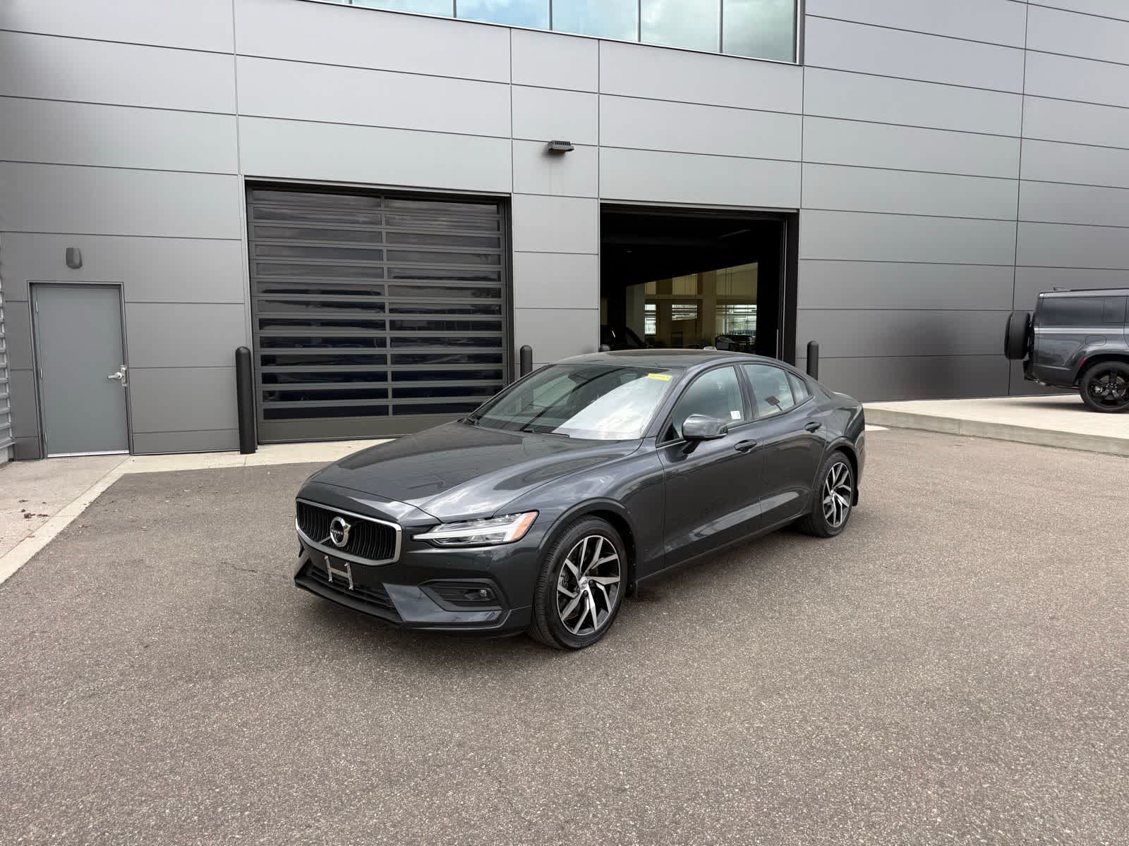 2020 Volvo S60 Momentum