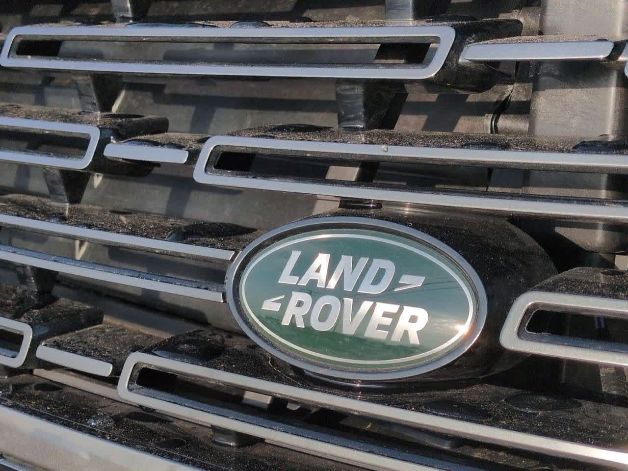 Thumbnail: 2026 Land Rover Range Rover - 11
