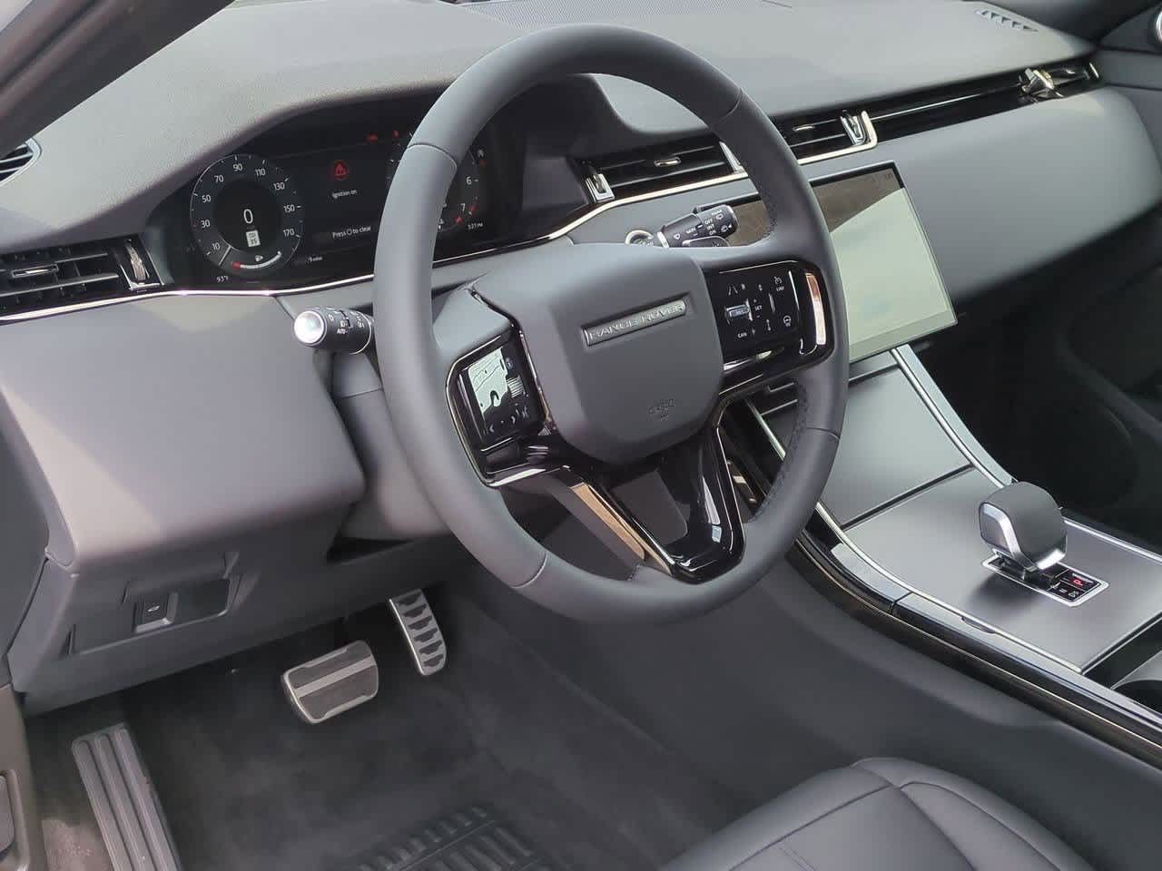 Thumbnail: 2025 Land Rover Range Rover Evoque - 2