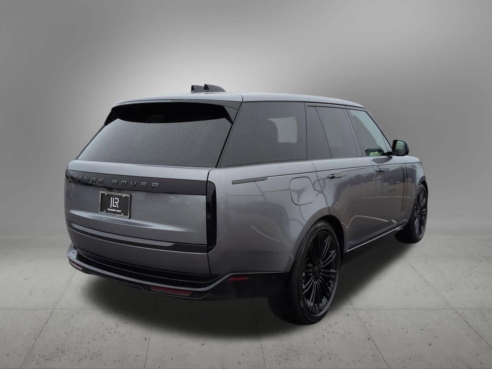 Thumbnail: 2026 Land Rover Range Rover - 6