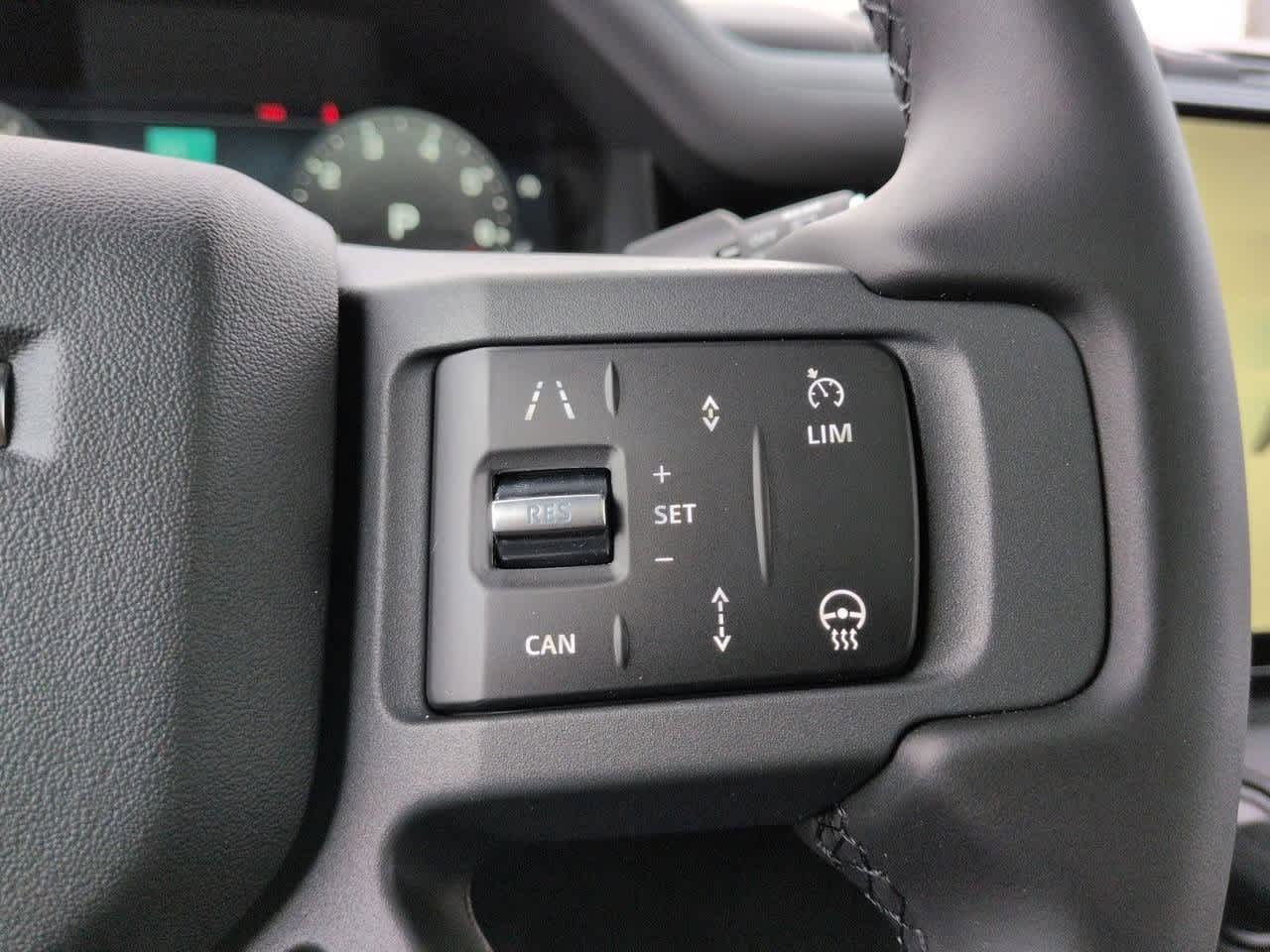 Thumbnail: 2026 Land Rover Defender - 26