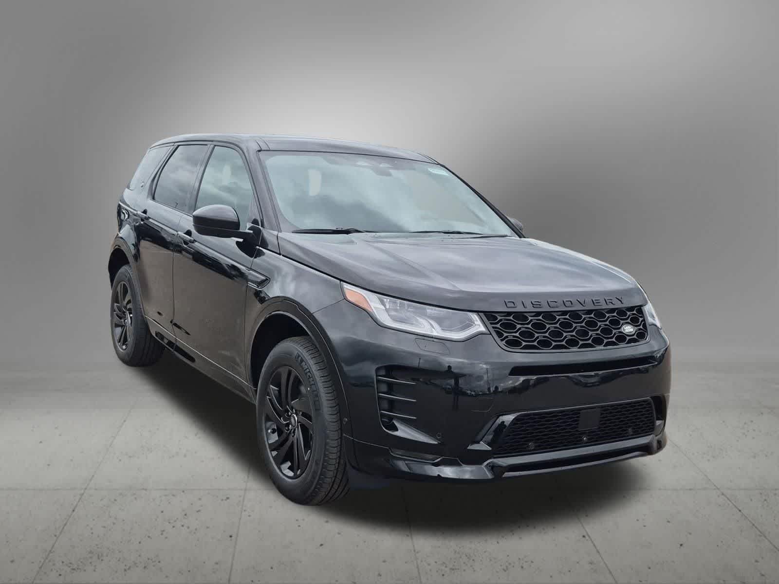 Thumbnail: 2026 Land Rover Discovery Sport - 8