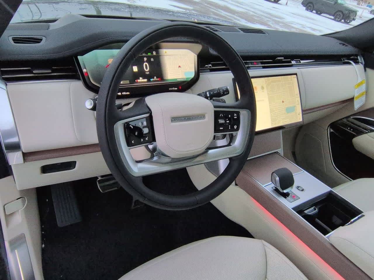 Thumbnail: 2026 Land Rover Range Rover - 2