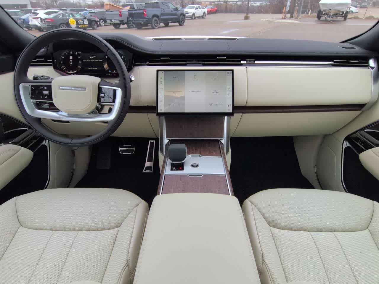 Thumbnail: 2026 Land Rover Range Rover - 15