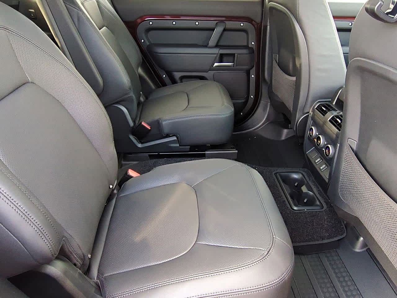 Thumbnail: 2026 Land Rover Defender - 21