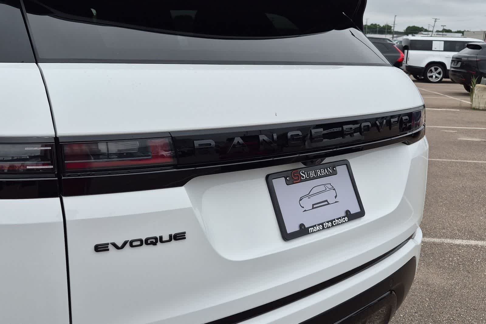 Thumbnail: 2026 Land Rover Range Rover Evoque - 12