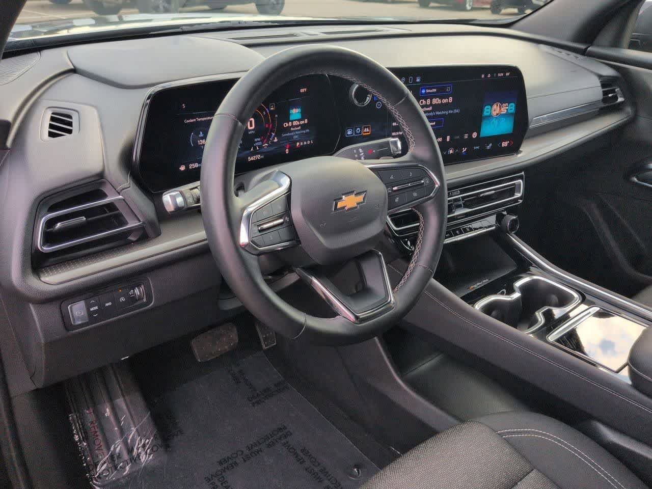 Thumbnail: 2024 Chevrolet Traverse - 2
