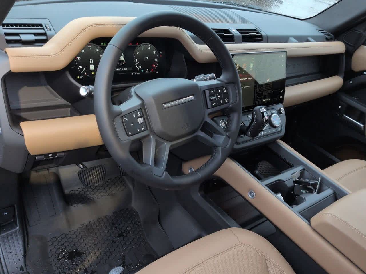 Thumbnail: 2025 Land Rover Defender - 2