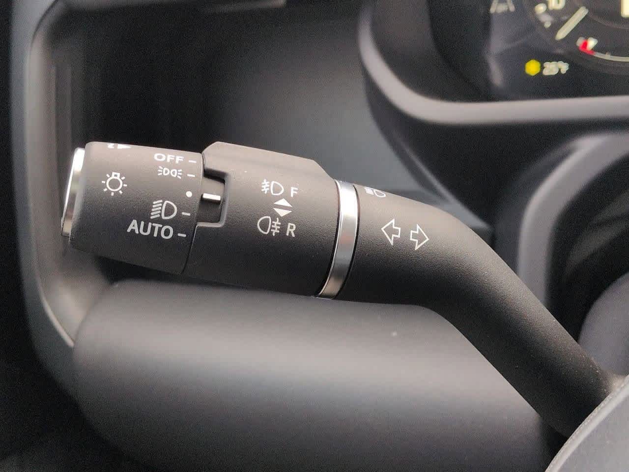 Thumbnail: 2026 Land Rover Defender - 28