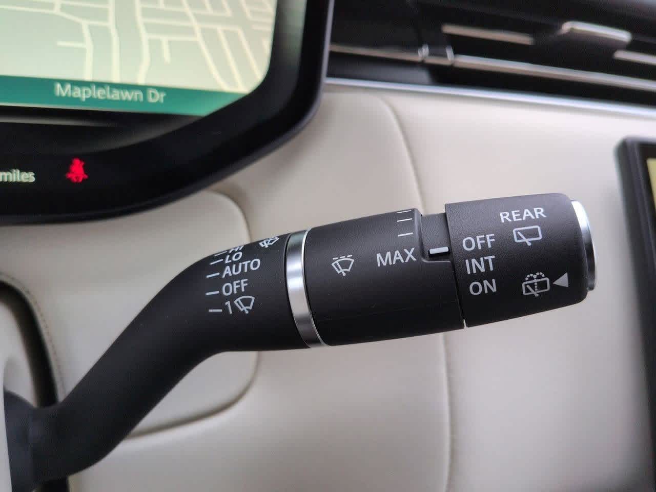 Thumbnail: 2026 Land Rover Range Rover - 28