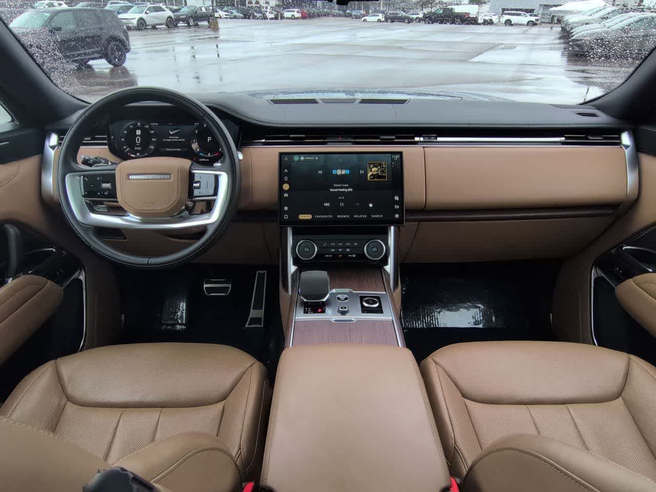 Thumbnail: 2023 Land Rover Range Rover - 14