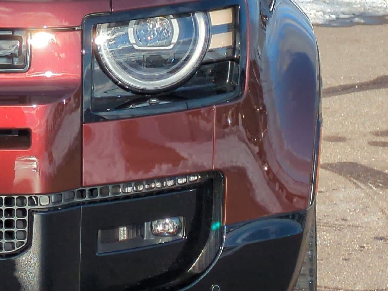 Thumbnail: 2026 Land Rover Defender - 10