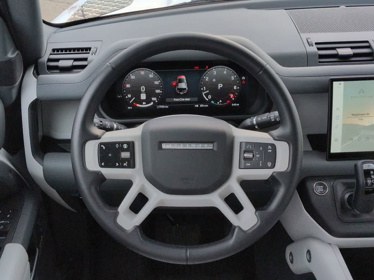 Thumbnail: 2025 Land Rover Defender - 24
