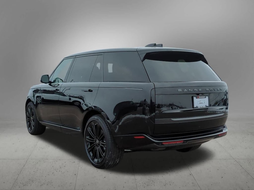 New 2025 Land Rover Range Rover SE SUV